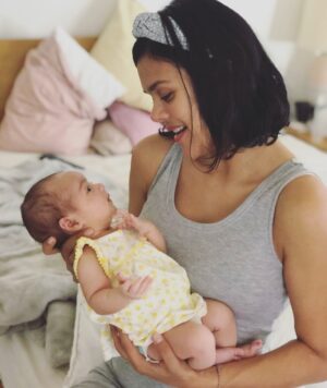 Natasha Khan Instagram - 💛 my sunshine girl 💛 already getting excited to write some magical music for our little one 🙂🥰🌌🌕🌲🦉🦄