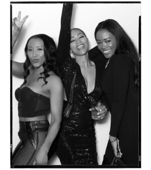 Natasha Marc Instagram - Bringing in the New Year surrounded by the ones that inspire me the most! Celebrating my brother’s @timspoon Birthday! I love my circle. 🖤🩶 #Timweatherspoon