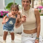 Natasha Domínguez Instagram - Mi mejor amiga y yo aquí en el chisme✨🤗💖