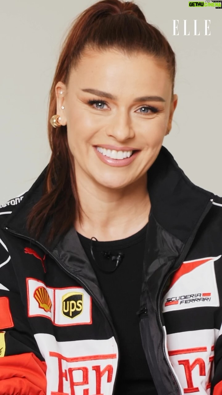 Natasza Urbańska Instagram - Natasza Urbańska jest pierwszą bohaterką naszego nowego formatu wideo - TELLE THE TRUTH. Wokalistka opowiedziała nam o czym marzy, jak radzi sobie z niepowodzeniami oraz dlaczego ma niezwykłą pokorę do swojego zawodu. Cały odcinek możecie obejrzeć na naszym kanale na YouTube!