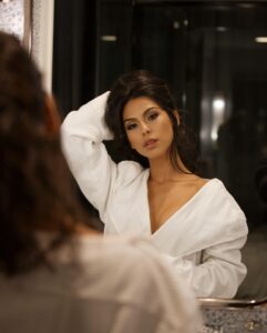 Actress Nathalia Castellon HD Instagram Photos and Wallpapers May 2024