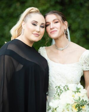 Nathalia Ramos Instagram - Happy birthday to the most special best friend @hhasselhoff

You truly are the kindest and most beautiful person - inside and out. I will never forget when  you took off my fake eyelashes, brushed my hair and put me to bed after my wedding, or the time you flew to Vegas to force me into a pregnancy photoshoot when I was down, or the time we took a roadtrip to the middle of nowhere because you thought that would be a good place to celebrate your 21st birthday. You are always down for anything - you keep me young and happy and inspired. I could go on! I LOVE YOU!