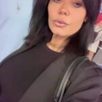 Nathalie Andreani Instagram - Tu penses qu’une relation à distance peut durer ? Regarde jusqu à la fin c est trop mignon 🥰 #nathallegabano #couple #couplegoals #telerealite #foryou #viral