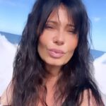Nathalie Andreani Instagram - De quoi allons-nous discuter? C’est toi qui décides, tu es le maître ou la maîtresse du jeu !!! Rendez-vous sur le lien dans ma bio 🥰🥰 #nathalieandreani