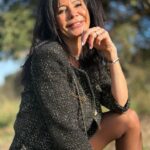 Nathalie Andreani Instagram - Le soleil caresse mon visage ….. un vent de de légèreté me traverse l’esprit ….. le bonheur s’installe ! ❤️❤️❤️