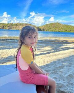 Nathalie Hart Instagram - Summer 🤩