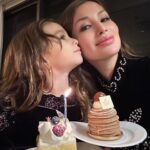 Nathalie Hart Instagram - Celebrating my 30th with my mini me and eating our hearts out with sashimi every meal. Today we tried raw puffer fish, Chicken and king crab. We loved it. Thanks for all the messages 😇🥰😘