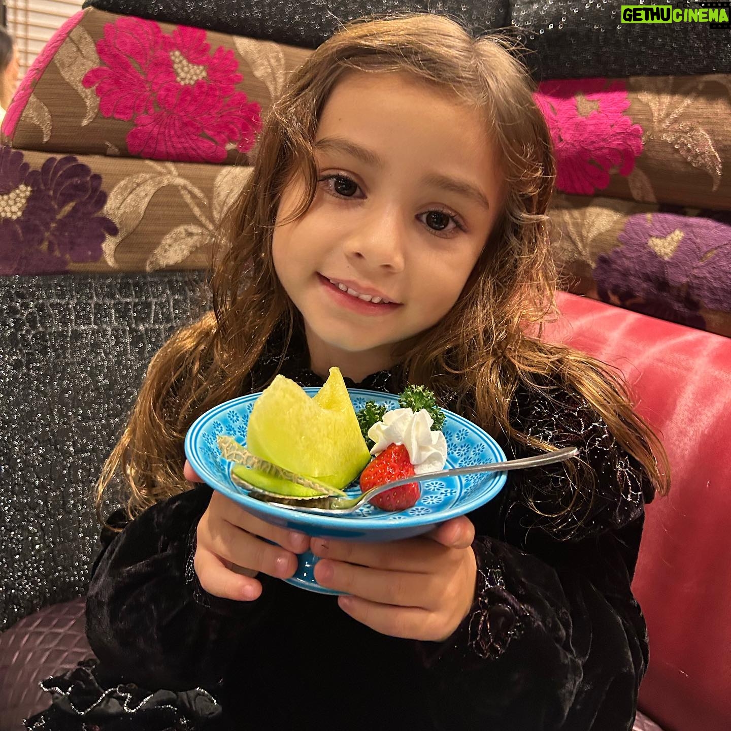 Nathalie Hart Instagram - Celebrating my 30th with my mini me and eating our hearts out with sashimi every meal. Today we tried raw puffer fish, Chicken and king crab. We loved it. Thanks for all the messages 😇🥰😘