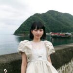 Natsume Mito Instagram - 『お屋敷の神様』舞台挨拶でした🌅！ 舞台となった西伊豆にまた戻ってくることが出来ました☺️ 素敵な時間をありがとうございました！ お天気悪くて、夕日は雲に隠れちゃって見られなかったのでまたリベンジしにきます🌅✊ @info_nishiizu #お屋敷の神様 stylist @kayo_fujiwara