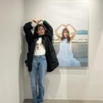 Natsumi Okamoto Instagram - 人生初の　推し活　でした… ♡ 親友とふたりでお揃いのTシャツも着用しててノリノリの岡本！