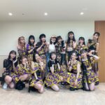 Natsumi Okamoto Instagram - 今日！！✨😭 ご縁を頂きまして、モーニング娘。’24さんの 武道館ライブを観に行かせいただきました😭😭😭✨✨✨ すごいすごいすごい！ほんもの！ほんもの！ 可愛いとか、カッコいいとかを飛び越えまくって 日本語では表しきれないぐらいの 衝撃と感動。。。パワーをもらいました。 そして、岡本のことを応援してくださってると 素敵な噂が流れてきて…わたしもすごくすごく 気になって応援をしていた羽賀朱音ちゃんにもお会いできて、 なんとも魅力たっぷりの！！！パフォーマンスも もちろん楽しませていただきまして！！！ 本当に、さいこうな時間でございました😭✨🏵️🏵️ ワタシはずっとオレンジ色のサイリウムを どこか、緊張しながらも、握りしめていたのですが、 気づいたら、最後の方には、 素敵なファンの皆様のサイリウムの動きにあわせて、 振り回しておりました。 ファンの方とのあの、一体感も、体感できて嬉しかったです そして、えりぽん！！！！ おはガールの直属の先輩です！！笑 えりぽんもひっさしぶりに会えて嬉しかった！！！！👌🖐️ リーダーなんだ…すごい…えりぽん…すごい… そんな感じでしたずっと。 最高ですね。 さらに愛すべき鞘師サマとも めんつゆひとり飯ぶりに会えまして、(興奮で写真撮り忘れた) 見つけた瞬間抱きしめてしまいました。さいこう。 ということで、本日は、 ちょーちょーいい感じでした😭😭😭