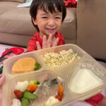 Nattasha Nauljam Instagram - ตั้งแต่ เรม่า ทานอาหาร @mylittleboss_babyfood ก็สามารถกินอาหารได้หลายมากขึ้นเลย ทานปลา ทานผัก ทานเมนูที่ไม่เคยทานได้เยอะมาก อาหารสดใหม่ ที่ไว้ใจ ทานมาตั้งแต่ขวบกว่า แนะนำเลยค่ะ 🩷🤍🩵🩷
