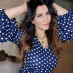 Nausheen Ali Sardar Instagram – “Respecting a woman is the best way to tell her How beautiful she is”#truly