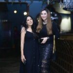 Nausheen Ali Sardar Instagram - HUGS AND KISSES FOR SUCH A SPECIAL EVENING 💖💖💖😘🥰🥰🥰🤗🎉🎉🎉🎉💃 #besties #Happybirthday #happybirthdaytome @rishikaamihani @nuppuragarwwaal #majormissing