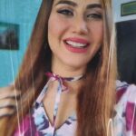 Nausheen Ali Sardar Instagram – #goodhairday #blondehair #balayage #ornot #brunnete #grin #smile #copypaste