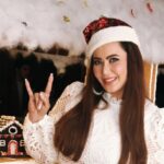 Nausheen Ali Sardar Instagram - #HelloDecember MY MOST FAV TIME OF THE YEAR❣️ #JOY #happiness #love #christmasiscoming #isitchristmasyet 😍🤩🥳 @novotelmumbaiairport Event-Fashionshow by juice @ranjitrodricks 💖