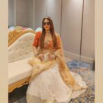 Nausheen Ali Sardar Instagram - #weddingshenanigans #teamgroom #indianwedding #june #MUA #nailsofinstagram #nails by @insiyamumbai 💖