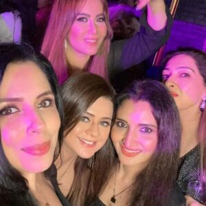 Nausheen Ali Sardar Instagram - #meandmygirls #mytribe #aboutlastnight #victoriassecret #event @toyroommumbai_