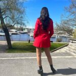 Navneet Kaur Dhillon Instagram – I love winters… DO YOU ? ❄️☃️
Song on my mind @diljitdosanjh @siamusic playing on loop #hasshass