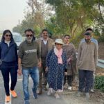 Navneet Kaur Dhillon Instagram - I commend @singh.khushwant sir for his incredible dedication in walking nearly 100km to raise awareness against drugs in Punjab. It was an honor to join him for a day during this impactful journey. Together, let’s continue spreading awareness and inspiring positive change in our communities. #DrugFreePunjab #SayNoToDrugs 🚶‍♂️👏