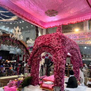 Navneet Kaur Dhillon Instagram - WITHOUT THE KARMA OF GOOD DEEDS,
THEY ARE ONLY DESTROYING THEMSELVES
- GURU NANAK DEV JI