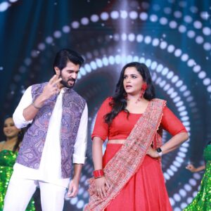 Navya Rao Instagram - This performance was totally unexpected 😍.. all the very best to FAMILY STAR ❤️

Outfit: @sreevanireddylabel 
Clicks: @paulino_pictures 

#zeetelugu #familystar #familystaronapril5th #familystarthougadiummadikutumbam