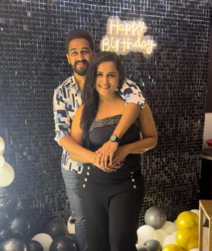 Navya Rao Instagram - Happy birthday kanda..😘😘😘😘.. thank you so much for tolerating me❤️❤️❤️. Let god give u more patience and more love to handle me.. 😘😘😘