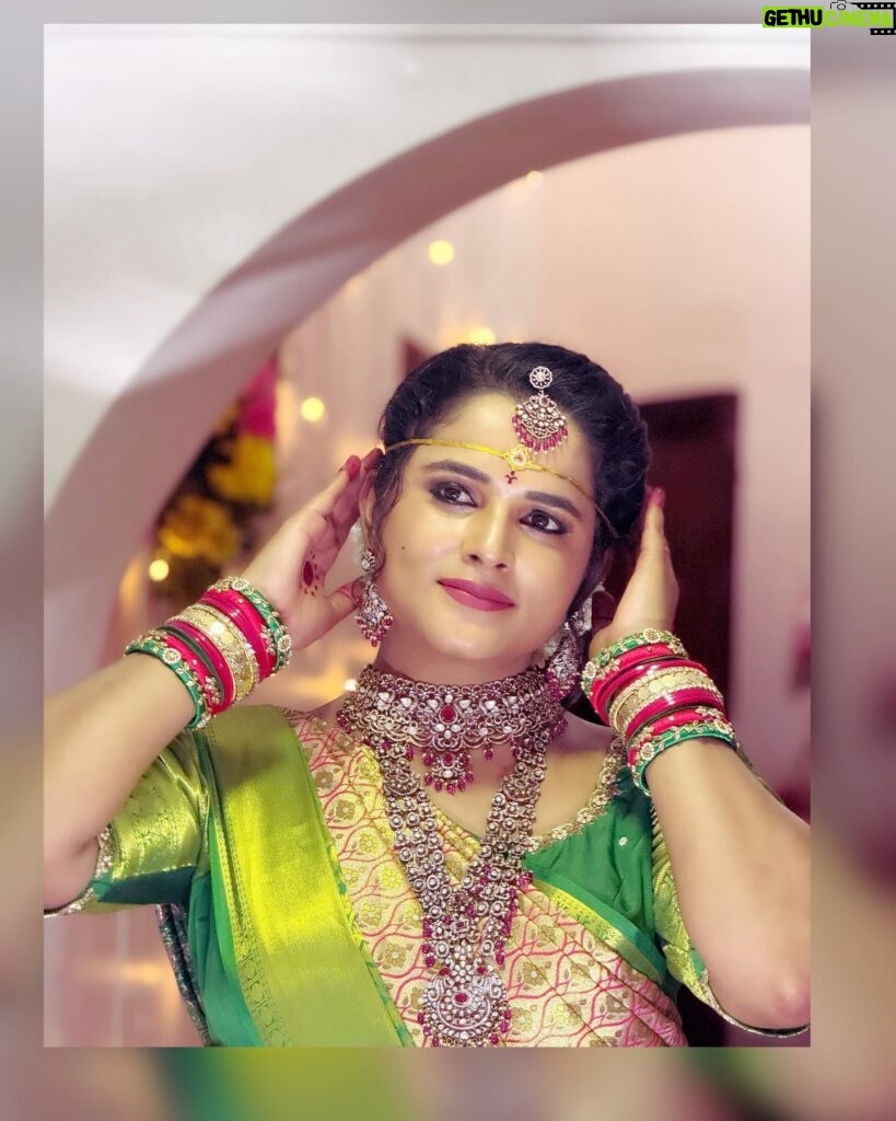 Nayan Rao Images Actress Navya Rao HD Instagram Photos and Wallpapers April 2024 | Gethu ...