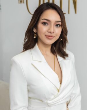 Nay Chi Oo Instagram - ၂၉ နှစ်ပြည့်ဖို့ ရက်ပိုင်းအလို ✨
နေခြည့် မွေးနေ့ကဘယ်နေ့လဲ chillies ??
ဒီနှစ်ကော နေခြည်မွေးနေ့မှာ ဘာလုပ်နေမယ်ထင်လဲ? 
#naychioo #beautybynaychi