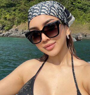 Nay Chi Oo Instagram - Head scarf fashion ✨ #scarf #scarffashion #headscarf #beautybynaychi