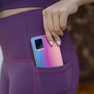 Nay Chi Oo Instagram - New Year Resolutionဆို နှစ်တိုင်းကတော့ Summer Body ရအောင်လုပ်မယ် အမြဲပါတယ် 😁👙
ဒီနှစ်လည်းမလျှော့ဘူးနော် stay home ကာလမှာ Gym outfit လှလှလေးတွေ ဝယ်စုနေတယ်။ 👍🏻👌🏻
Amazing Sportswear ကနေခြည် ပြည်တွင်းမှာ workout ဝတ်စုံတွေ ပုံမှန်ဝယ်နေကျဆိုင်လေး။ quality ကော design တွေကော စျေးနှုန်းကော အရမ်း အဆင်ပြေတာပဲ။
အခုဝတ်ထားတဲ့ ဝမ်းဆက်လေးဆို နှစ်သောင်းအောက်ပဲ outdoor ထွက်ပြေးရင် ဖုန်းလေးထည့်ဖို့ အိတ်ထောင်လေးတောင်ပါသေးတယ်။
နောက်မှ vlog လေးတင်ပေးဦးမယ်နော်။ promotion တွေလည်းရှိနေတယ်တဲ့ page ထဲဝင်ကြည့်ပြီး online ကမှာလိုက်တော့။

https://www.facebook.com/amazingsportswear/

#naychiootd #beautybynaychi #sportswear #amazingsportswear