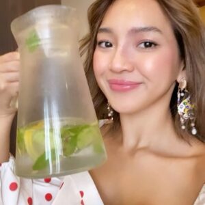 Nay Chi Oo Instagram - ရေပဲသောက်မယ်
Healthy Meal Choice လေးတွေ လုပ်စားမယ်။
#7days_selfcarewithchichi_challenge 
#daythree