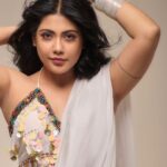 Nayana Elza Instagram – 🤍
.
.
📸 @jibinartist @plan.b.actions
Blouse @western_lady_
Styling @merlin_lizbet
MUA @ajayanmakeupartist @sibi_hair_stylist
.
.
.
.
.
.
.
.
.
.
.
#white #ootd #photoshoot #photooftheday #saree #fashion #style #photogram #pics #instagood #insta