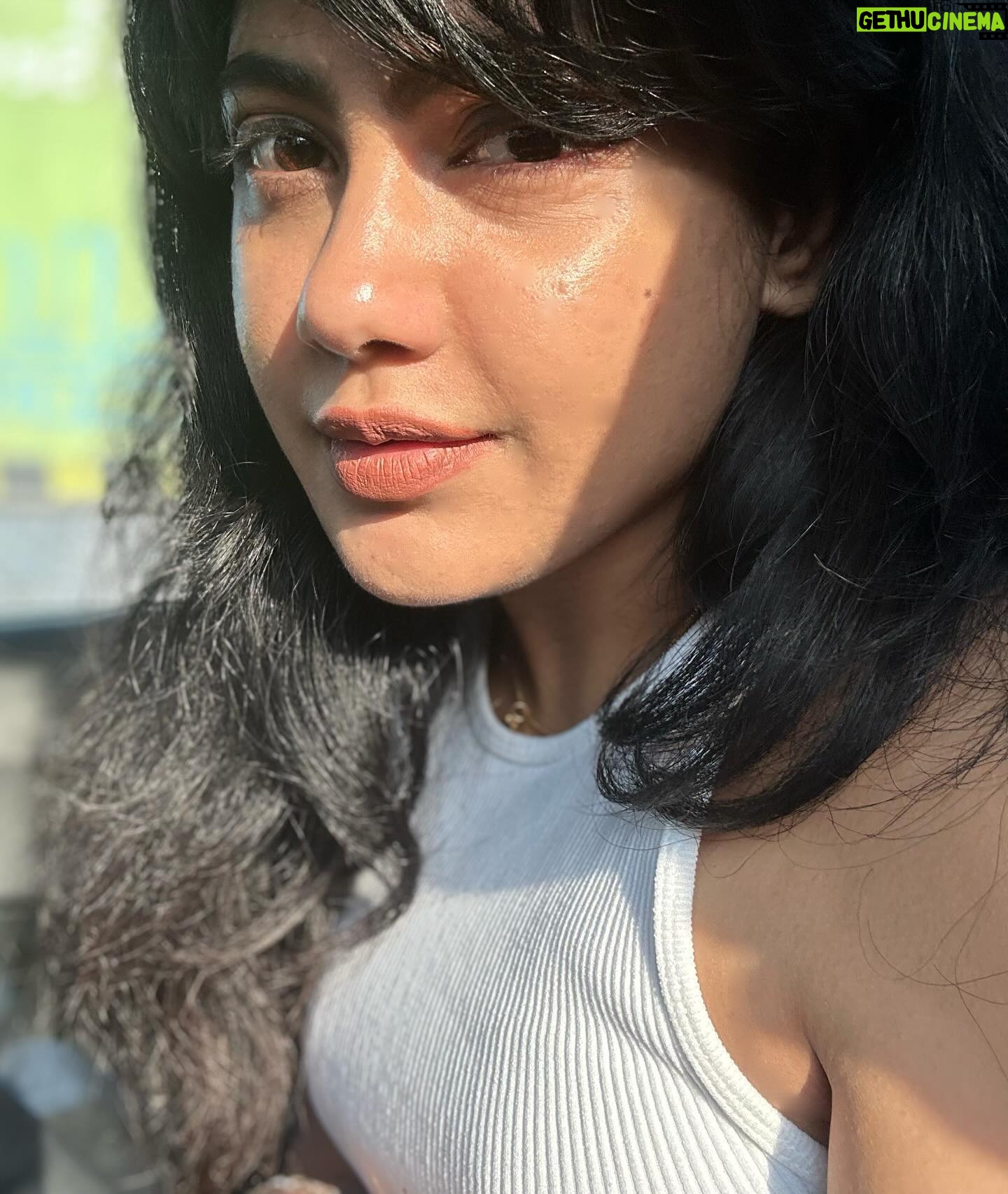 Nayana Elza Instagram - Life is better with a sunkissed glow 🌞 . . . . . . . . . . . . . . #selfie #sunkissed #white #tanktop #travel #instafashion