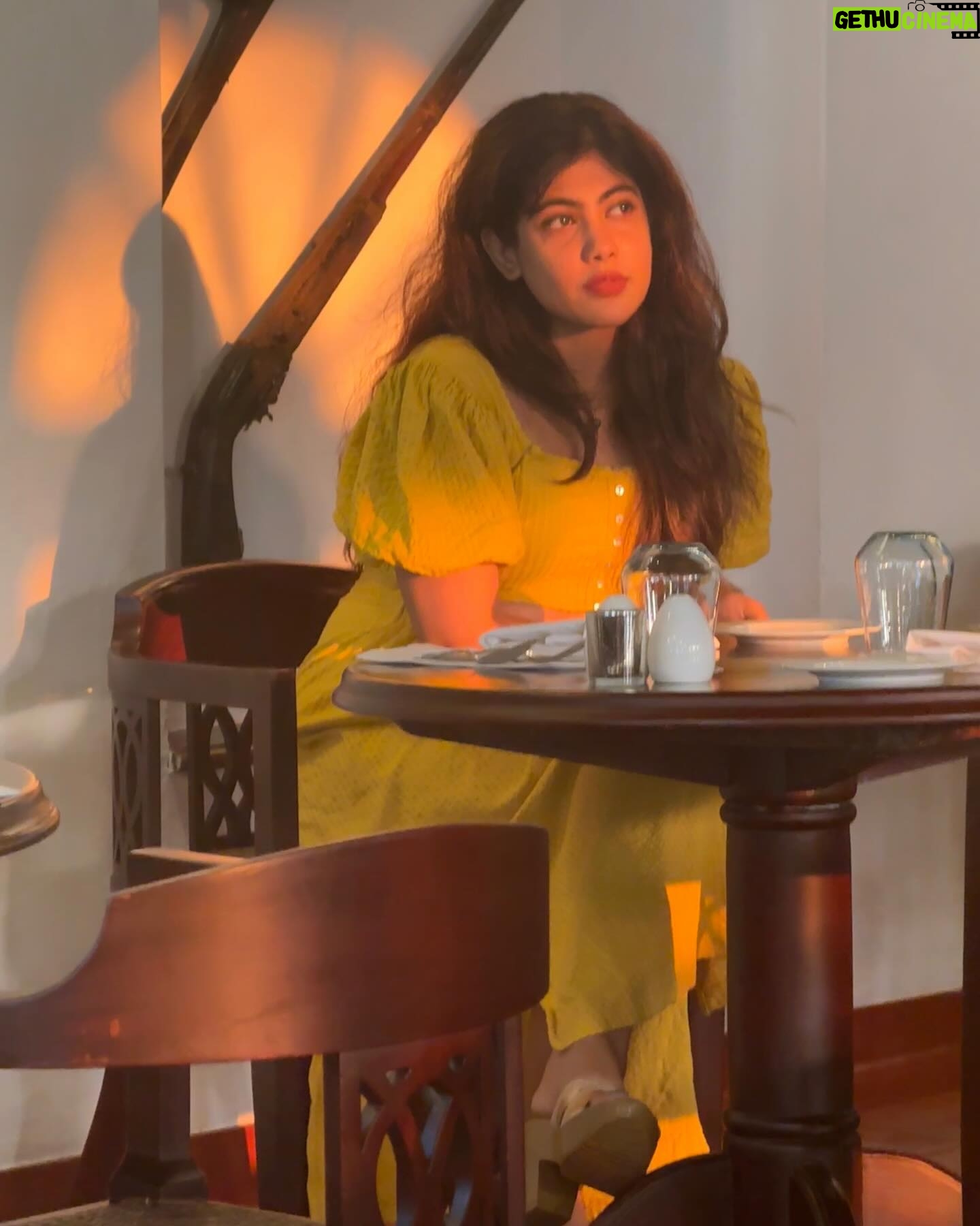 Nayana Elza Instagram - 💛 . . . . . . . . . . . #candidphotography #random #photooftheday #photoeveryday #nayanaelza #instadaily #ootd #musturdyellow