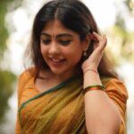 Nayana Elza Instagram - ഭദ്ര…. . . . 📸 @portraits_by_shone Dhawani @byhand.in . . . . . . . . . . #dhawani #tamil #vintage #photoshoot #musturdyellow #instafashion