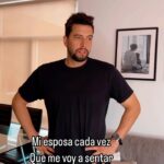 Naydelin Navarrete Instagram - Ustedes también hacen eso ? #miesposa #couple #couplegoals #vasodeagua #humor #comedy #comedia
