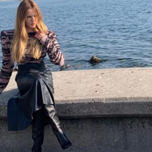 Naz Elmas Instagram - 
