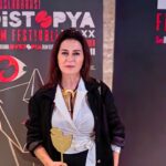Nazan Kesal Instagram – 2.Uluslararası Distopya Film Festivali Onur ödülü için layık görenlere şükran🙏🏻
Bu ödül #iranda kadın,özgürlük ve yaşam mücadelesi veren kızkardeşlerimiz için✌🏻💐
#mahsaamini🌹