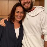 Nazan Kesal Instagram – Filmler biter,dostluklar kalır geriye🙏🏻Suyun Yüzü film senaryosunu dört yıldır ince ince işleyip ilk uzun metrajında beni hayalinin bir parçası yaptığı için yönetmenimiz Zeynep e,
Yapımcımız Utkuya ve tüm emeği geçenlere şükran🙏🏻💐Nice bağımsız filmlere🔥#suyunyüzü #sinemafilmi