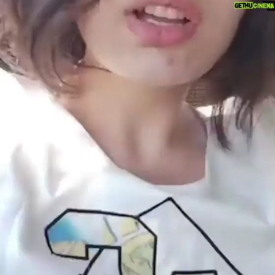 Nazanin Farahani - 1.3K Likes - سارینا دخترم , دختران ما
دلم گرفته عزیزم، دلم به اندازه ی همه ی دنیا گرفته. اگر دختر داشتم دلم می خواست مثل تو آزاده بود، جنگجو بود، آگاه بود. سارینا دختر نداشته ی من، دختر آگاه ایران، ما را ببخش، ما را ببخش، ما را ببخشید که جور در خواب بودن ما را کشیدید.
مرا ببخش 😭
#مهسا_امینی
#نیکا_شاکرمی
#حنانه_کیا
#حدیث_نجفی
#سارینا_اسماعیل_زاده
#زن_زندگی_آزادی