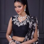 Nazifa Tushi Instagram – “Let your uniqueness shine and illuminate the world. ✨🖤
.
.
.
.
Wearing @festivibe.official 
@zahidkhanbridalmakeover 
📸 @mh_bipu