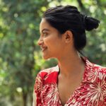 Nazifa Tushi Instagram – পেহাই রোদ্দুরের মায়া🤍
.
.
.
@safiya_sathi ♥️