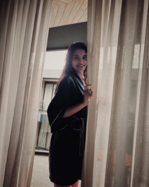 Nazifa Tushi Instagram - Somewhere in the haven 
📸 niraker