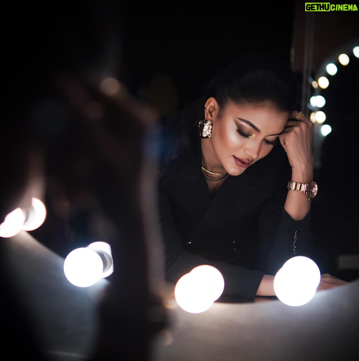 Nazifa Tushi Instagram - @zahidkhanbridalmakeover 🖤 📸 @drirho07