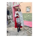 Nazlı Pınar Kaya Instagram - 4.Sezon Gönül Dağı sezon finali postu gelmiştir🪧🤟🏻