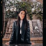 Nazlı Pınar Kaya Instagram - Anlat.🪞