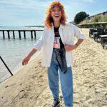 Nazlı Senem Ünal Instagram - Güneş damlar içime.. ☀️🌊