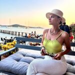 Nazlı Senem Ünal Instagram - Hello summer 👒💚
