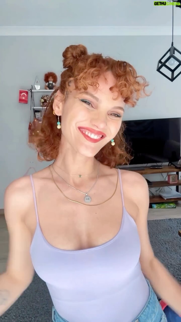 Nazlı Senem Ünal Instagram - Sen çok yaşa çocuk 🧡
